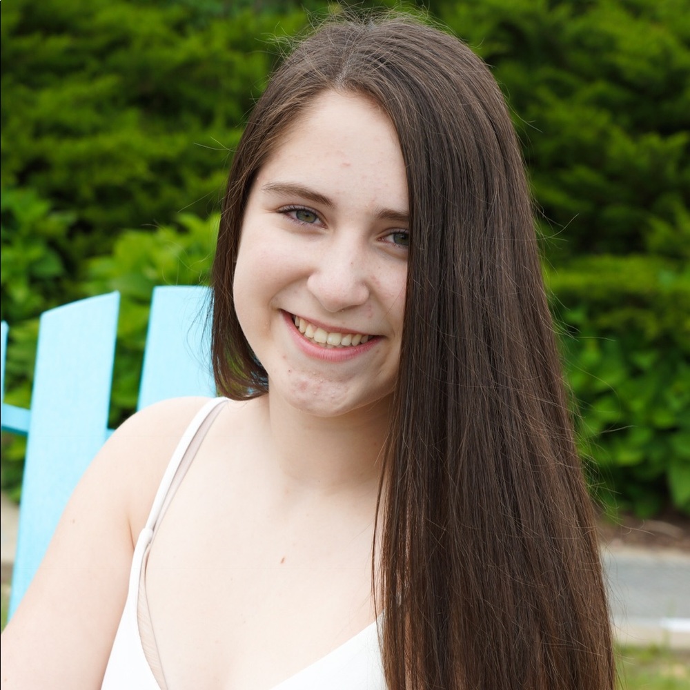Meet your Posher, Julianna